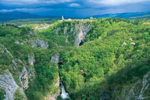 skocjanske_jame_zunaj