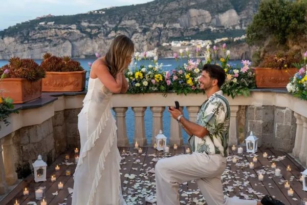 Love shaped by the Amalfi Coast horizon